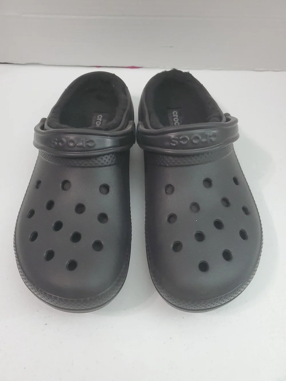 CROCS Men's 9 Womens 11 Classic Lined Clog - Black On Black